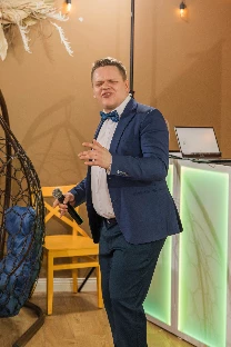 Ведущий Королев Андрей - фото 20