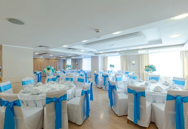  Marins Park Hotel / Маринс Парк Отель Москва Пражская  Ресторан