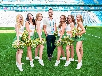 Ведущий Роман Юлдашев - фото 6