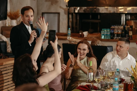 Ведущий Николай Воронцов - фото 5