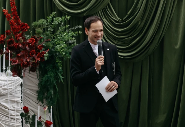 Ведущий Николай Воронцов - слайд 16