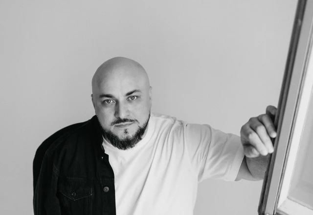 МИХАИЛ БЕЛОУСОВ: Юмор. Опыт. Интеллект. - слайд 16