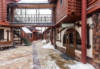 Ресторанный комплекс Охотники на привале Территория комплекса - фото 6