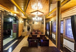 Ресторанный комплекс Охотники на привале Средний зал - фото 1