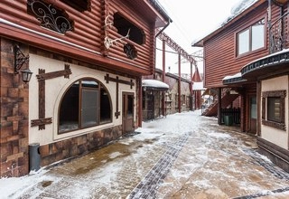 Ресторанный комплекс Охотники на привале Территория комплекса - фото 2