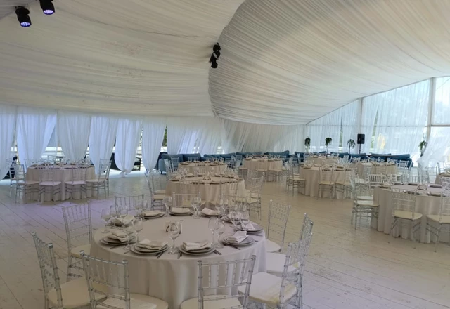 Яхт-клуб Адмирал Шатер «Марина» с видовой верандой - фото 2