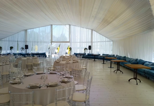 Яхт-клуб Адмирал Шатер «Марина» с видовой верандой - фото 3