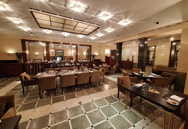 Grand Hotel Europe / Гранд Отель Европа Ресторан «Икорный бар» - фото 3