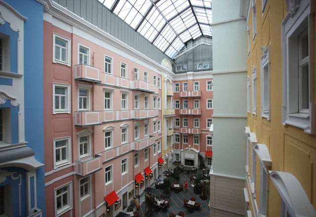 Grand Hotel Europe / Гранд Отель Европа Mezzanine & Delizie by Cipriani