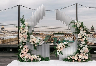 Event Loft / Ивент Лофт с террасой на крыше Выездная регистрация и фотозоны - фото 1