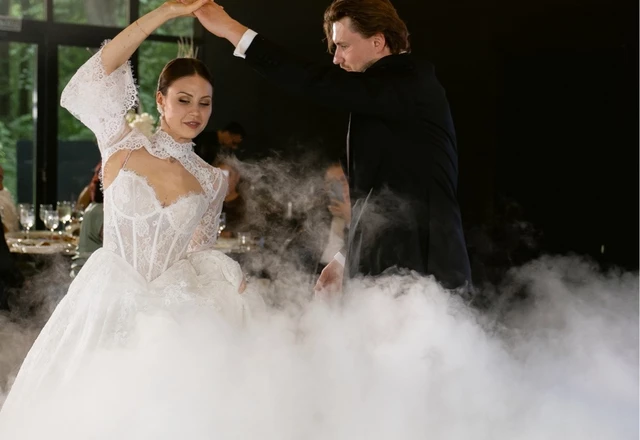 Студия декора Dan&Mari (Дан и Мэри) | Архитектура пространства декор, свет и спецэффекты - слайд 9