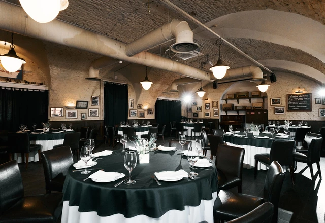 Строганов Стейк Хаус / Stroganoff Steak House  Адмиралтейский зал - фото 4