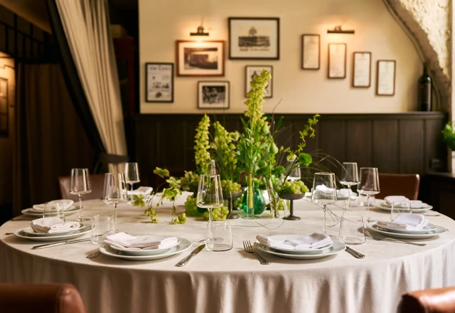 Строганов Стейк Хаус / Stroganoff Steak House  Армейский зал - фото 4