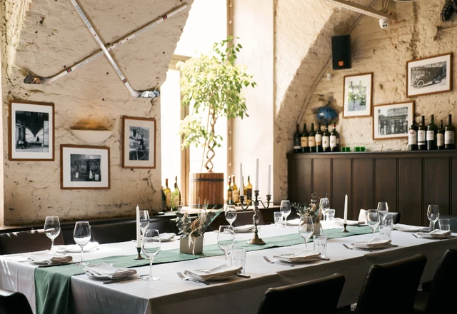 Строганов Стейк Хаус / Stroganoff Steak House  Армейский зал - фото 3