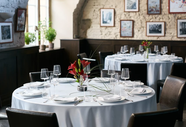 Строганов Стейк Хаус / Stroganoff Steak House  Строгановский зал - фото 7