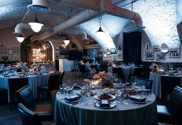 Строганов Стейк Хаус / Stroganoff Steak House  Адмиралтейский зал - фото 3