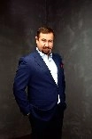 Ведущий Василий Царев - фото 12