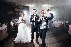 Ведущий Олег Талалай - фото 7