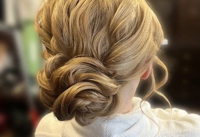 Стилист-визажист Мария Орлова | Причёски - фото 53