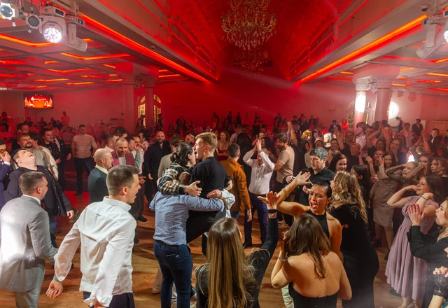 Ведущий Павел Багрянцев | Новогодний корпоратив - фото 60
