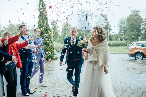 Ведущий Евгений Моисеев - фото 16