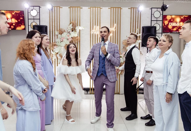 Ведущий Евгений Моисеев - слайд 19