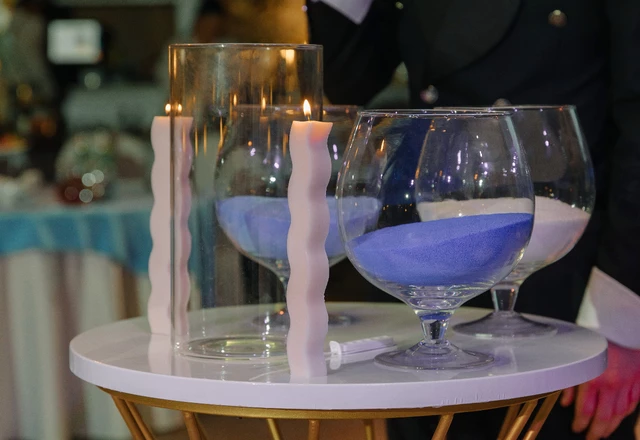 Ведущий Артур Кинг - слайд 20