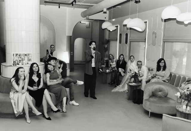 Ведущий Артур Кинг - слайд 18