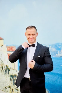 Ведущий Сергей Киселев - фото 13