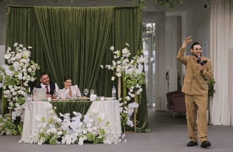 Ведущий Рейн Альбрехт  - фото 15