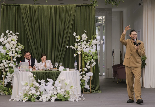 Ведущий Рейн Альбрехт  - слайд 14