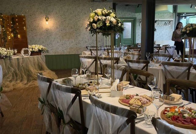 Кафе Меркалето Банкетный зал - фото 15