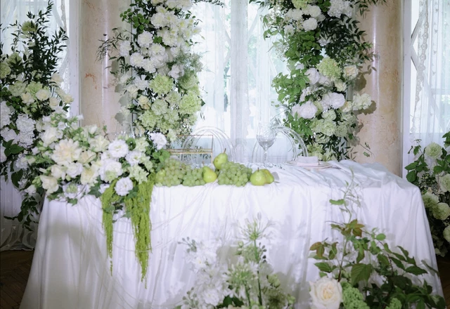 Студия декора Мёд, цветы и кольца - слайд 13