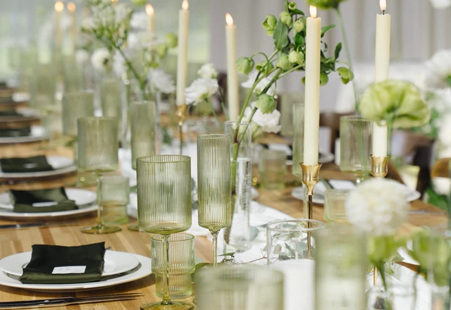 Студия декора Мёд, цветы и кольца - слайд 12