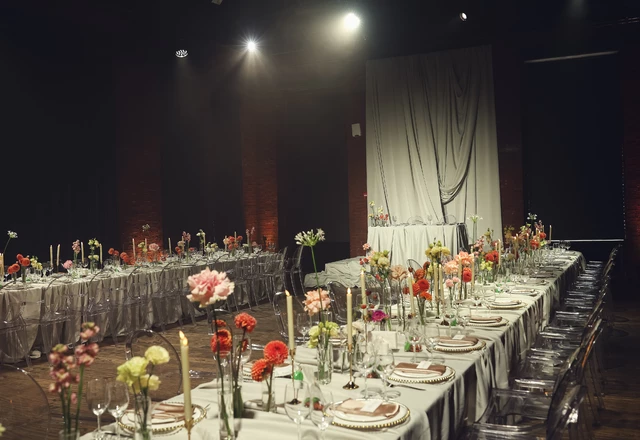 Студия декора Мёд, цветы и кольца - слайд 9