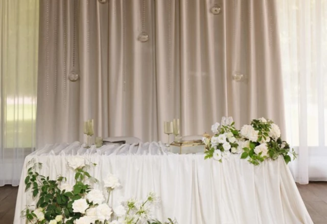 Студия декора Мёд, цветы и кольца - слайд 9