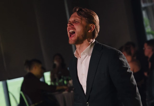 Ведущий Роман Юрчиков - слайд 7