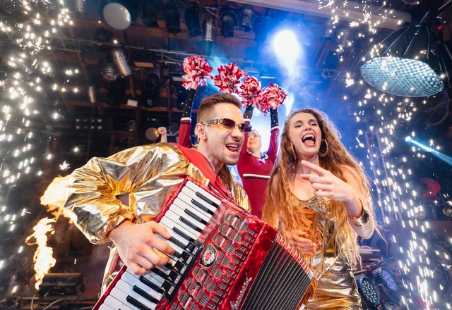 ELLY & ANDREW - слайд 5