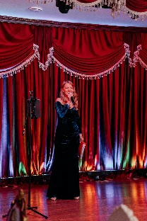 Певица Аделина Райс - фото 10