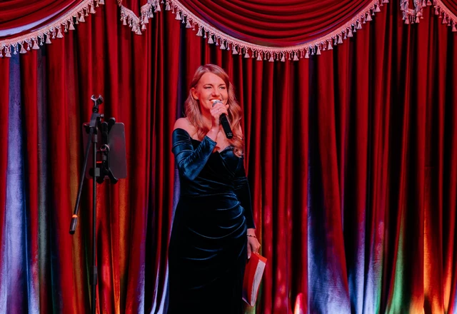 Певица Аделина Райс - слайд 9