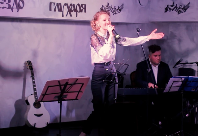 Певица Аделина Райс - слайд 12