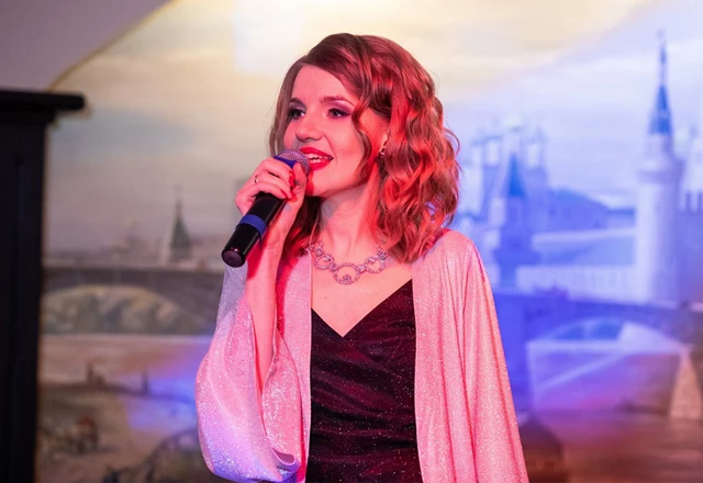 Певица Аделина Райс - слайд 20