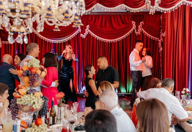 Певица Аделина Райс - фото 2