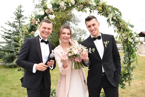 Ведущий Евгений Катугин - фото 4