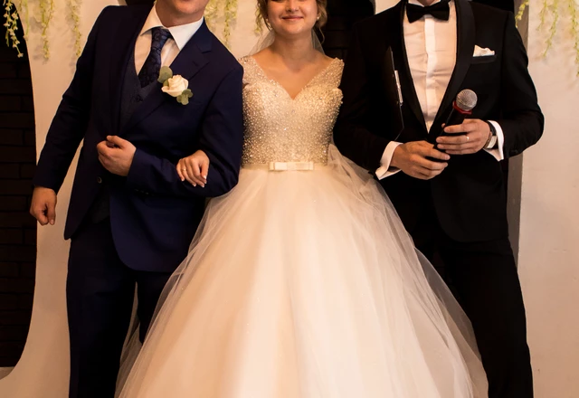 Ведущий Евгений Катугин - слайд 8