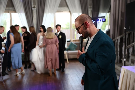 Ведущий Георгий Gray - фото 15