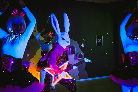 Световое и огненное  шоу 'Extravaganza' - фото 13