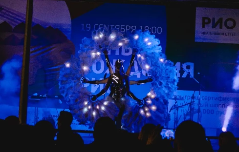 Световое и огненное  шоу 'Extravaganza' - фото 10