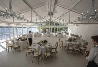 ZaБерег - видовая площадка на берегу Невы Банкетный зал - фото 18