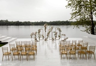 ZaБерег - видовая площадка на берегу Невы Территория и места для выездной регистрации - фото 1